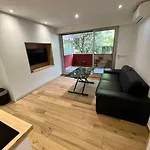 Appartement Dans Residence Avec Piscine