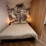 Studio Moderne Climatise Avec Coin Nuit, Proche Mer Et Hauts De Cagnes