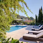 La Villa Julia Two