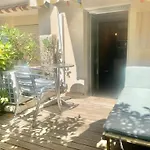 Studio Cosy, Terrasse, Parking