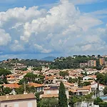 Studio Agreable Avec Parking Prive