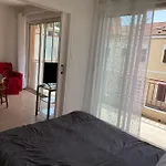 Studio A Sanary-Sur-Mer Avec Balcon A 200M Du Port