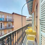 Nestor&Jeeves - Palais Du Port - Balcony - Port Place Du Pin