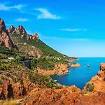 Cap Esterel Fh007 Jardin Privatif Et Cloture ,Vue Mer,Piscines , Parking Couvert,Coup De Coeur