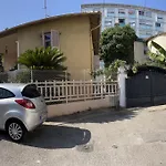 Villa California