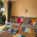 Cap Esterel Le Jardin Cote Mer , Spa Thalgo Climatisation ,Parking ,Parc Aquatique Piscines,
