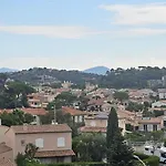 Studio Lumineux Avec Parking Prive