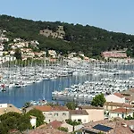 Vue Magnifique Sur Le Port