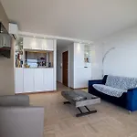 Beautiful Apartment With Sea View Perfect For Holidays And Festivals