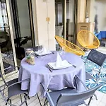 Centre Cannes 2-Bed Apt & Garage 5Min Croisette
