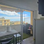 Beau Studio Avec Parking