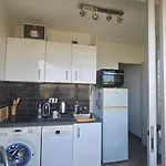 Beau Studio Avec Parking