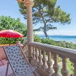 Appartement Les Pieds Dans L Eau