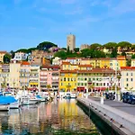 Ref 1943 - Cannes Centre - Apartment For Rent