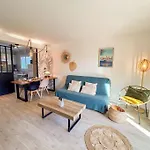 Joli T2 A Deux Pas Des Plages Six-Fours Sanary