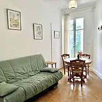 Cannes La Croisette - Studio Au Calme Cote Jardin