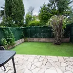 Charmant Studio Avec Jardin - Calme - Proche Plage