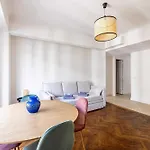 Elegance And Refinement, Proximity To La Croisette