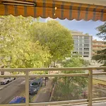 Elegant Apt W/2 Terraces/Mins To Beach & Shops