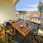 Studio Avec Terrasse A Proximite Des Plages, Wi-Fi
