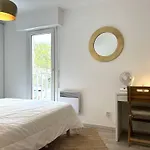 Appartement Moderne Avec Terrasse, Climatisation, A 200M De La Plage - 6 Couchages, Parking Inclus - Fr-1-251-826