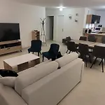 Appartement Spacieux ,4 Pers,Piscine & Vue Mer