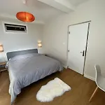 2 Bedroom Apartment With Ac