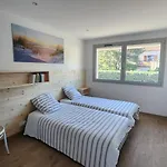 T4 Familial Dans Residence Calme A Proximite De La Mer