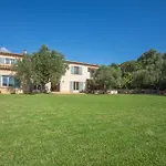 Villa Familiale La Croix-Du-Sud