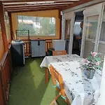 Le Petit Paradis