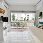 Studio Lumineux, Wifi A Deux Pas De La Croisette