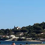 Magnifique Appartement Avec Piscine, Vue Golf Et Stationnement A Sainte Maxime