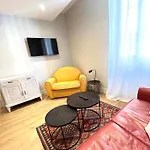 7Art Hotel