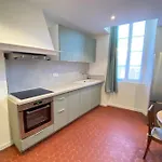 06Cf Beautiful Renovated Apartment In Old Antibes