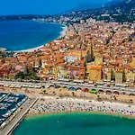 T2 Ouvert A 5 Min Des Plages, Au Calme, Avec Balcon Et Garage
