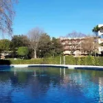 Joli 2 Chambres - 3 Piscines - 88 M2