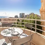 1 Room Apartment 1 Minute From Monaco