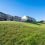 Apartment Village Cap Esterel - L'Esquinade-107 By Interhome