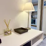 Grand Studio Confortable Au Coeur De Cannes
