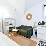 L'Esperance Studio Joli Petit Situe Dans Le Suquet, Proche Des Commerces, Palais Et Plages