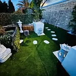 Studio Vue Mer Dans Villa Moderne