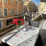 Le Grand Palais De La Mediterranee Beach Access Apartments - Top Choice In Nice