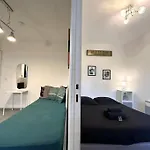 Charmant Studio Au Centre De Nice