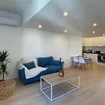 Appartement A 2 Pas De La Mer Et Parking Prive