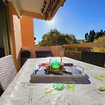 Charmant 2 Pieces, Traversant, Clim, Wifi, Parking