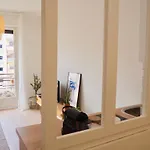 Appartement Proche De Liberation Avec Balcon Ensoleille