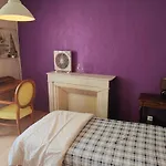 Charming Apartment In The Historic Heart
