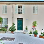 L'Illusioniste Studio Dans Le Suquet Avec Apercu Mer