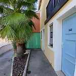 Appartement Grimaud Bord De Mer
