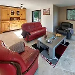 3 Bedroom Gorgeous Home In Chilhac